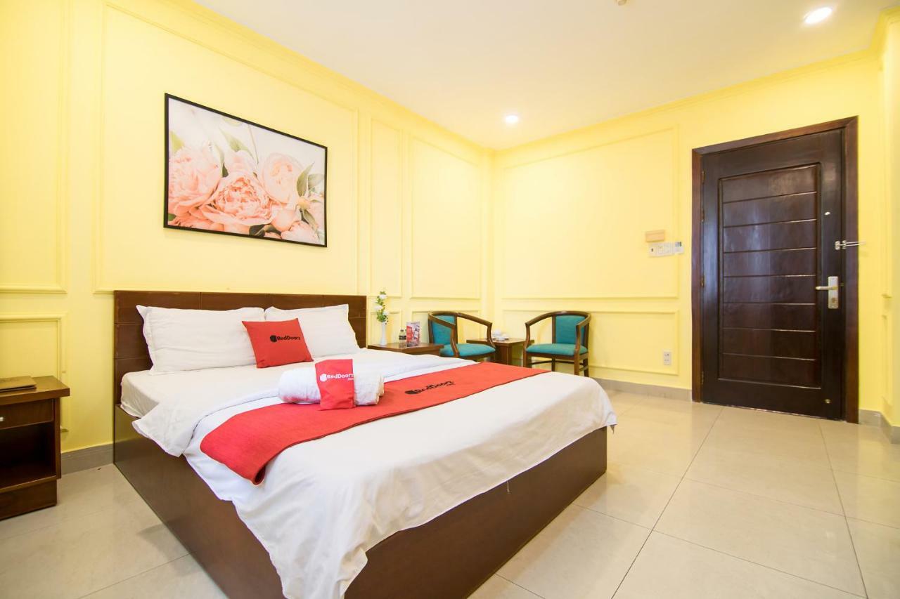 RedDoorz Phuong Thuy Hotel Thu Duc near QL13 TP. Hồ Chí Minh Ngoại thất bức ảnh